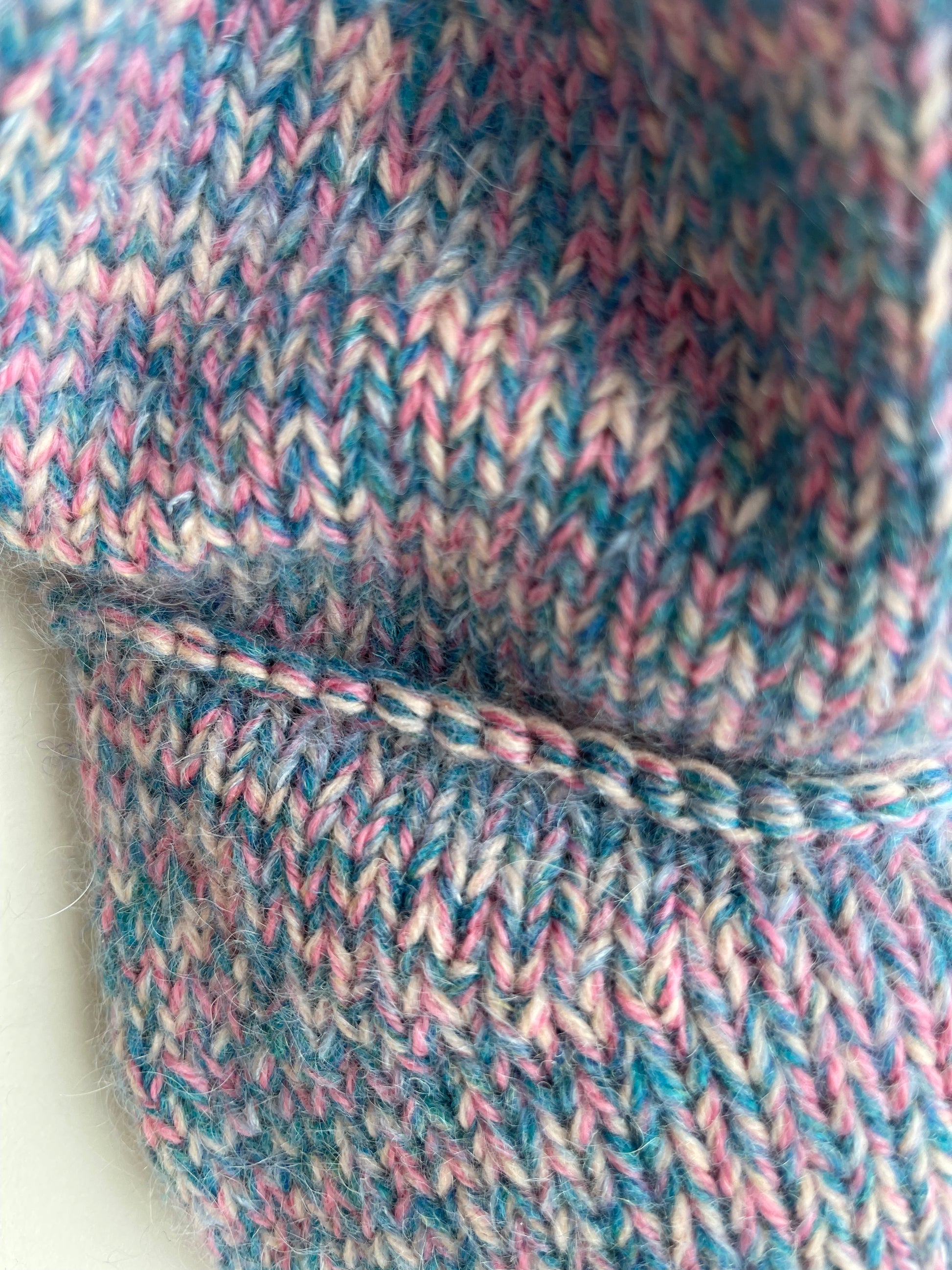 Strikket kasket pastel winter cap