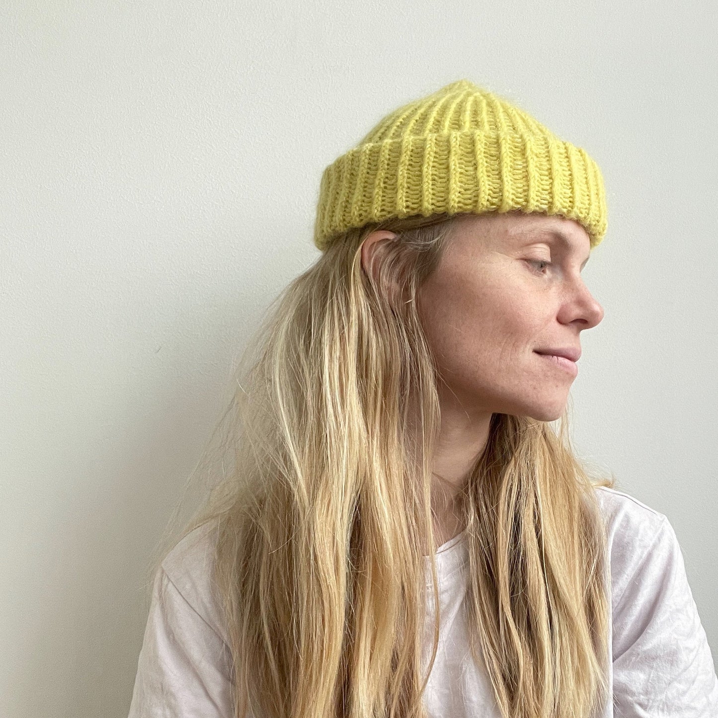 TopTop Beanie strikkeopskrift fra Pastelkollektivet, Topphue / beanie / hue til dame