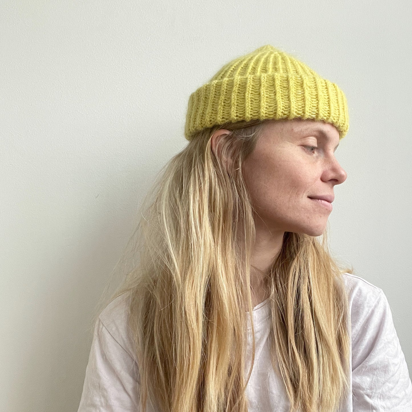 TopTop Beanie strikkeopskrift fra Pastelkollektivet, Topphue / beanie / hue til dame