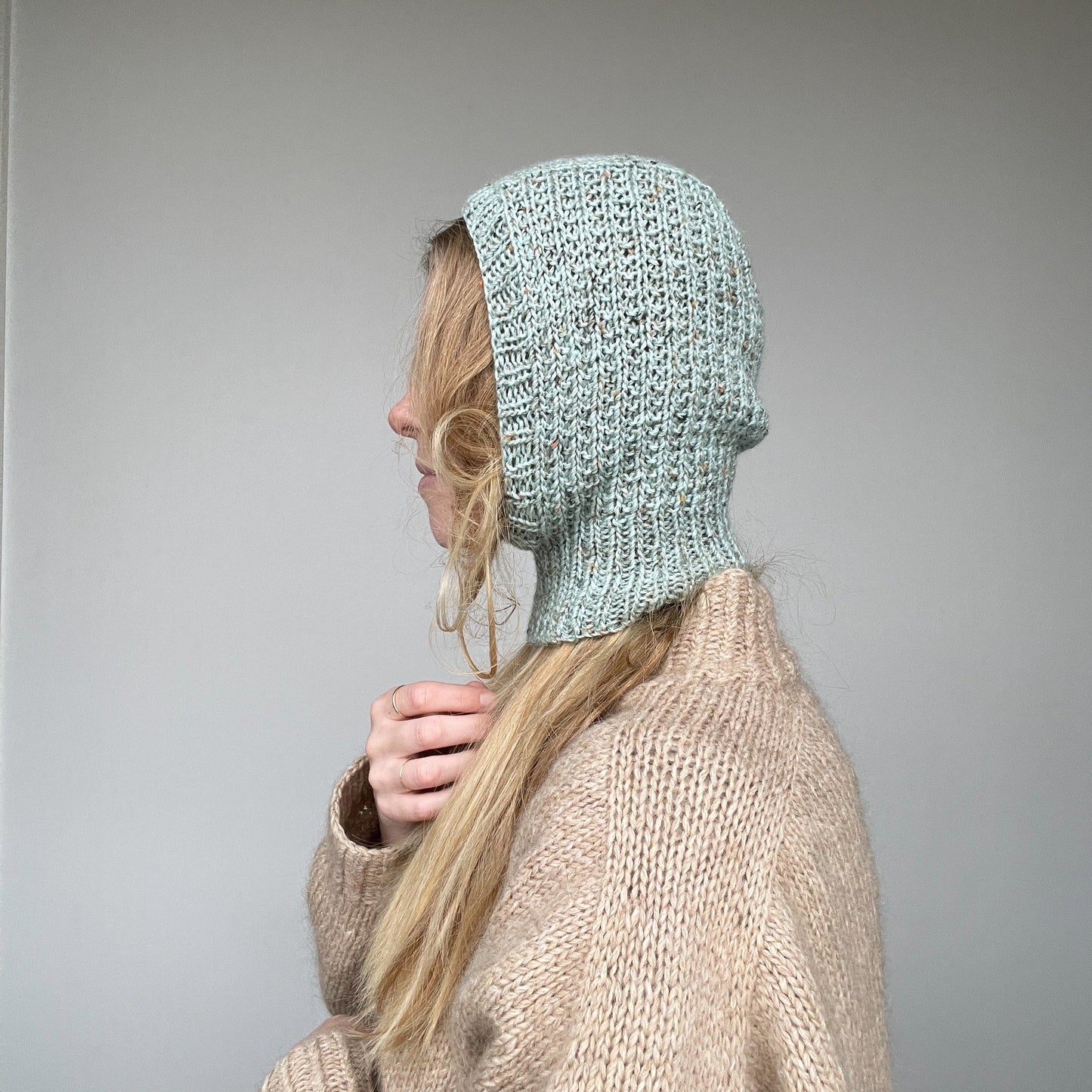 Balaclava i blågrøn tweed