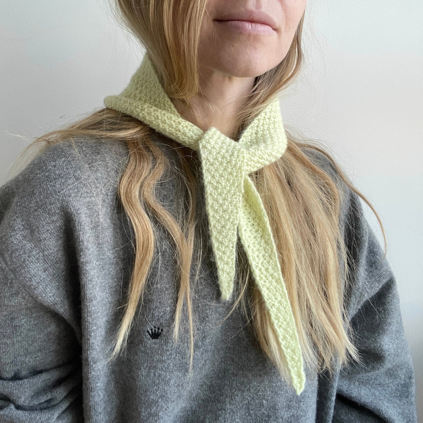 Pastel scarf knitting pattern from Pastelkollektivet Bandana