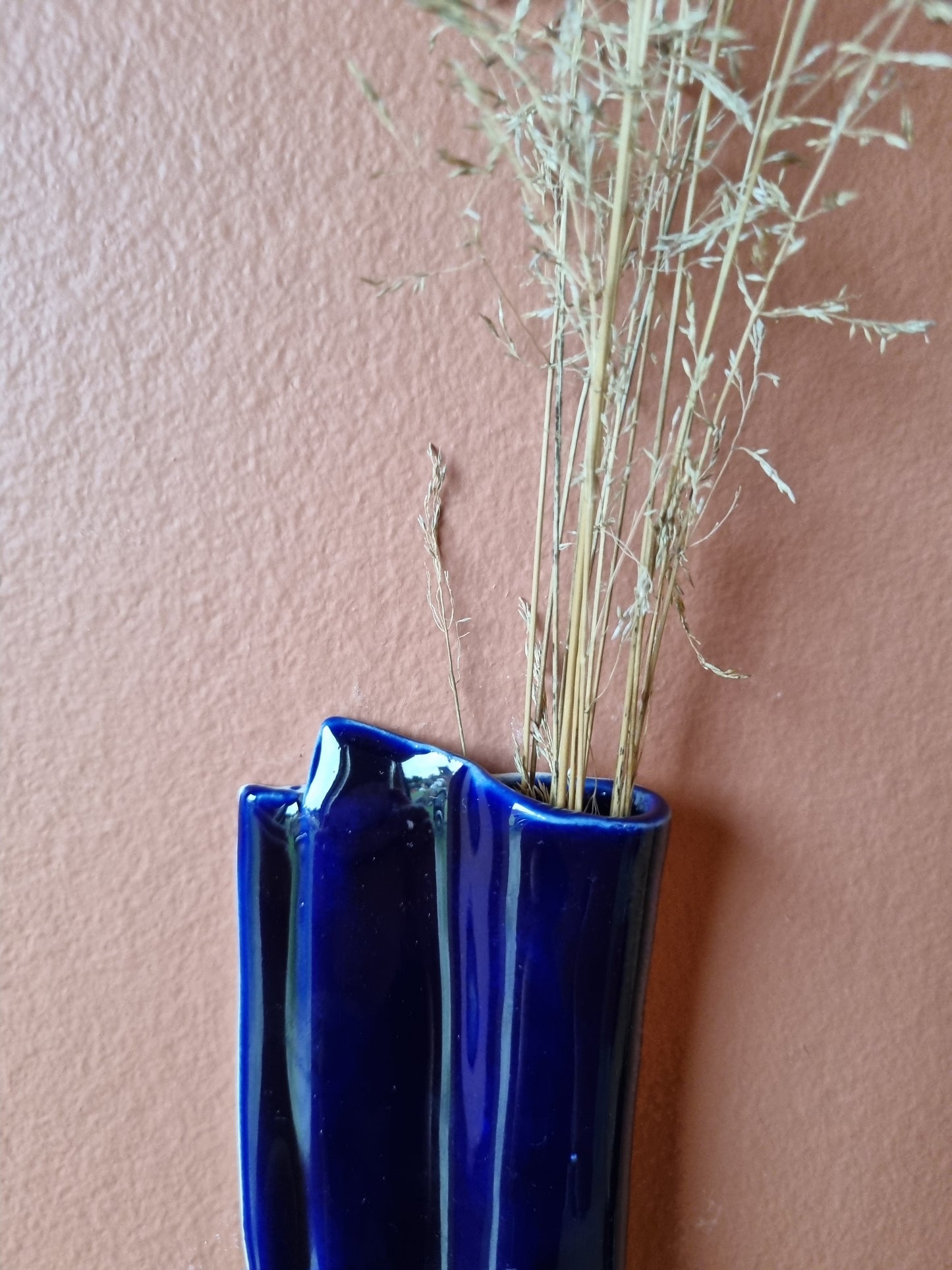 Dejlig blå vægvase