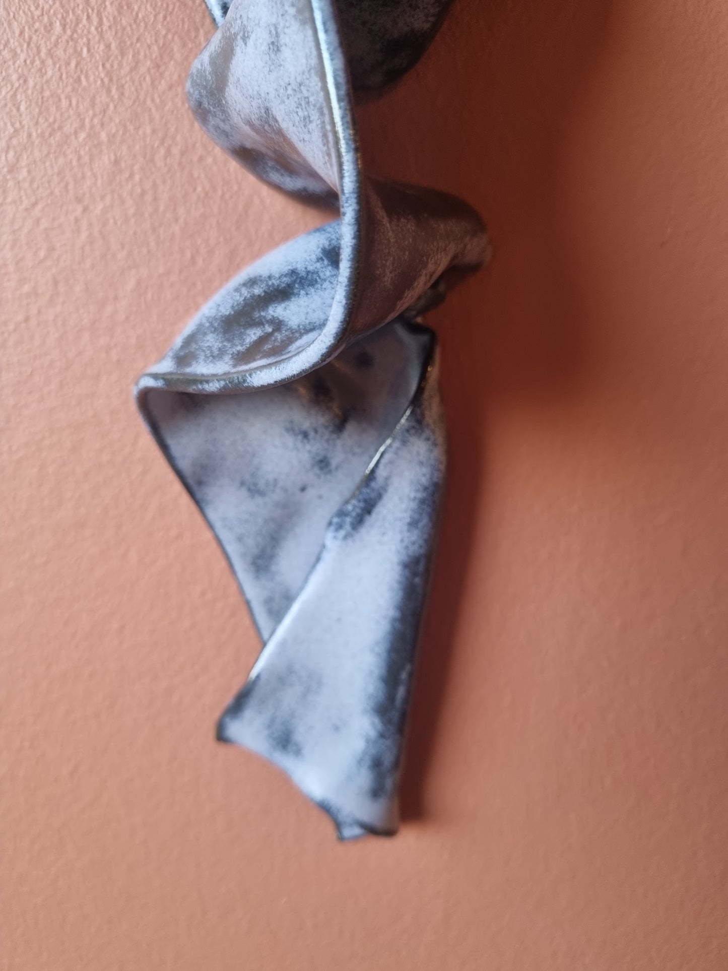 Lillasort krummelure